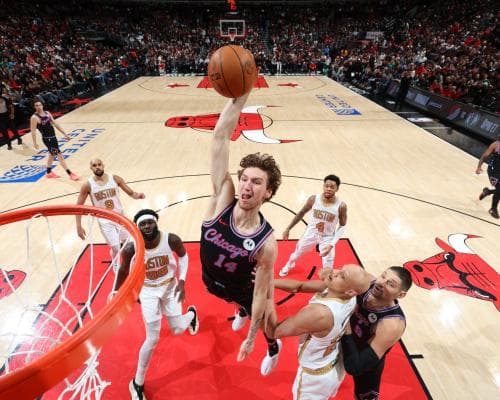 United Center to Sell THC‑Infused Drinks at Sports Events