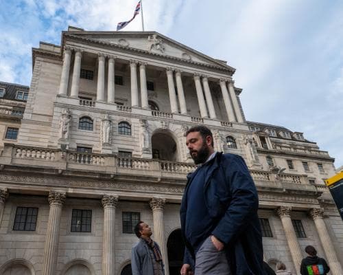 UK borrowing costs fall to lowest level in more than a year