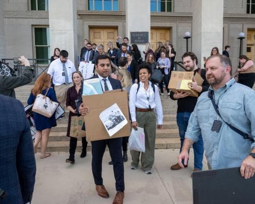 Right‑wing media now control Pentagon press coverage