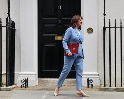 Rachel Reeves promises £1,000 boost for families, but war could undo it