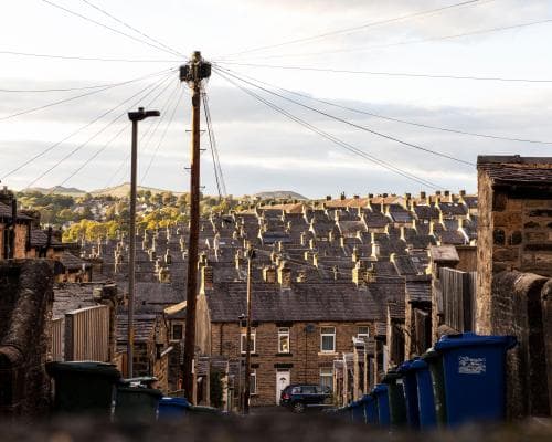 UK Home Prices Grow 0.3% in February, Chancellor Keeps Market Calm