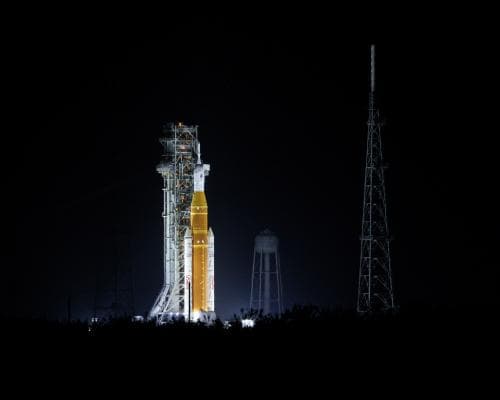 NASA May Postpone Artemis II Launch Over Helium Leak
