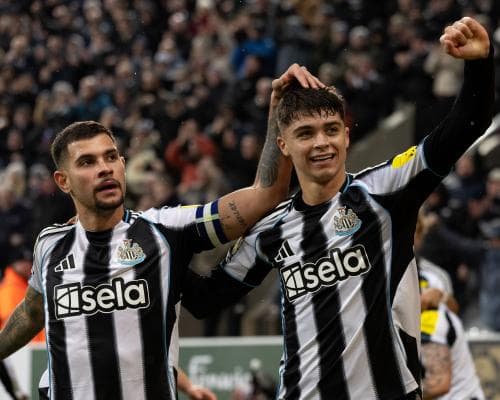 Howe Rests on 19‑Year‑Old Lewis Miley to Beat Aston Villa