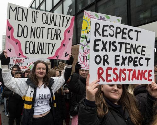 Boomer Shocked by Gen Z Men’s Outdated Views on Women