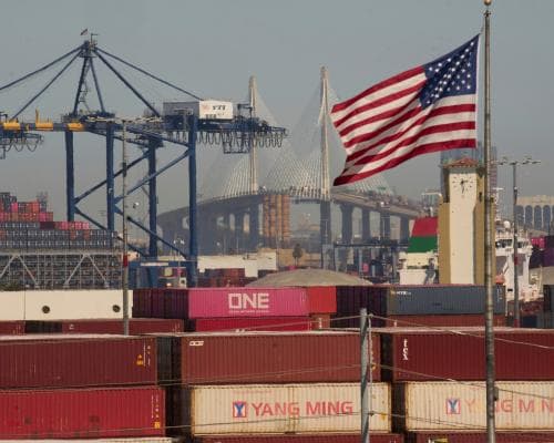 US Customs to Refund Billions Over Illegal Trump Tariffs
