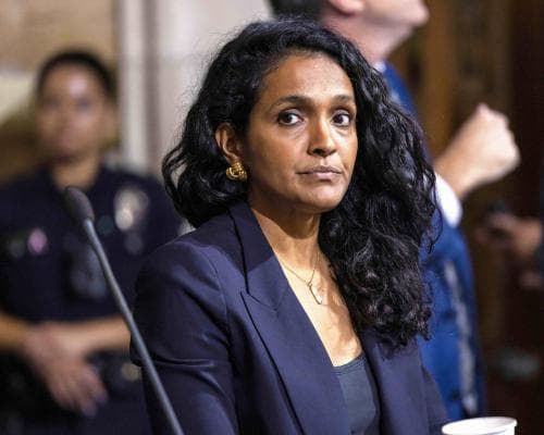Nithya Raman suddenly joins LA mayor race, shaking up politics