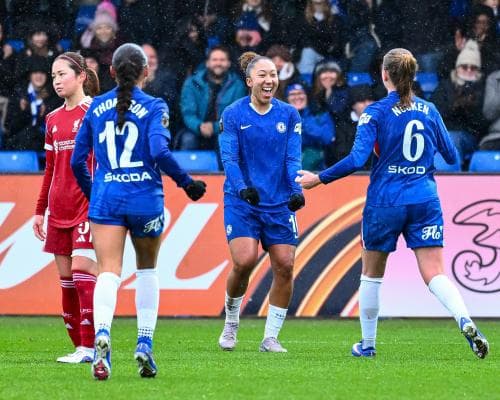 Chelsea beat Liverpool 2-0, Spurs win 7‑3 over Aston Villa, and other WSL results