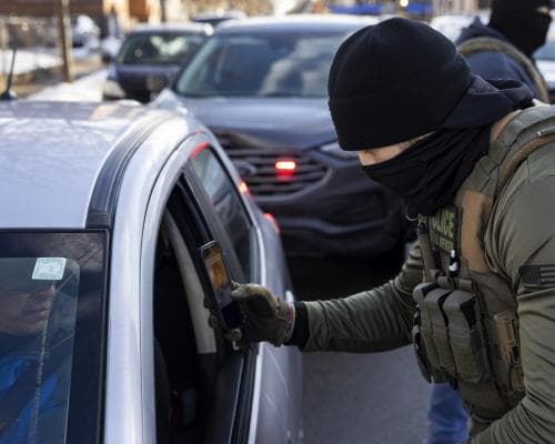 ICE Uses Facial Recognition App in Minnesota, Raising Privacy Concerns