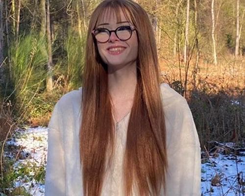 UK must ban social media for under‑16s, says teen’s mother