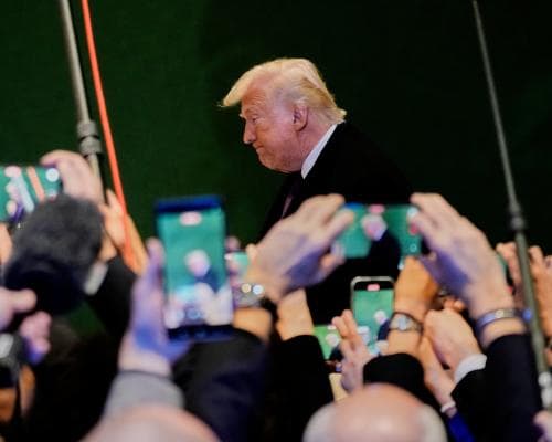 Trump Says Lies That Make People Doubt What They See