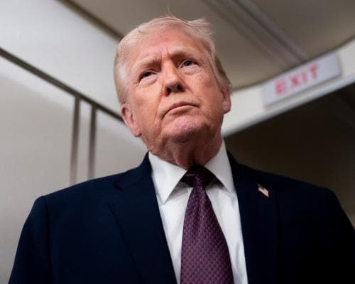 Trump warns of chaos if Supreme Court overturns tariffs