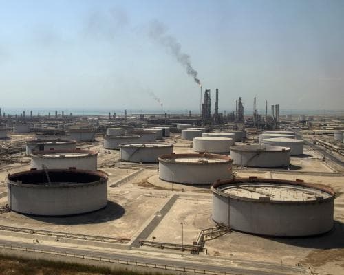 32 Fossil‑Fuel Companies Produce Half of Global CO₂ Emissions