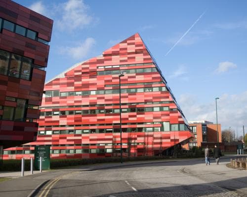 Nottingham University May Drop Language and Music Degrees