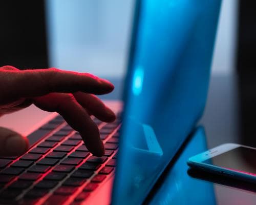 UK Companies Urged to Tighten Cyber Defences Against Iran Threats