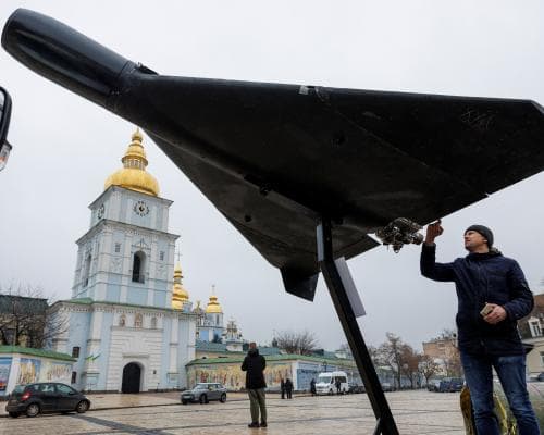 Zelensky Offers Ukraine Drone Help to Middle East, Seeks US Missiles