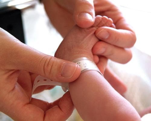 Britain's baby shortage: Reform UK’s policies risk harming mothers