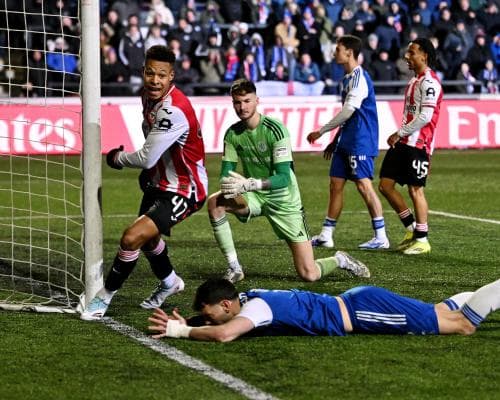 Brentford beat Macclesfield 1‑0 in the FA Cup fourth round
