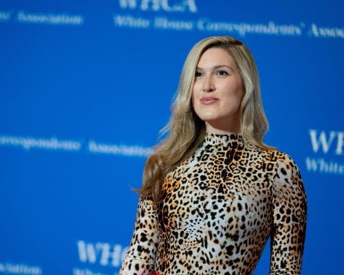 Weekly news roundup: Memoir drama, earthquakes, and more