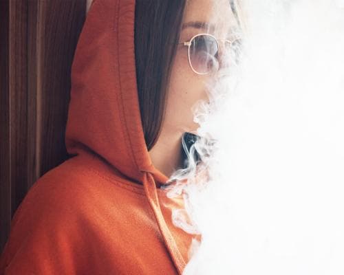European girls aged 13‑15 smoke more than anywhere else